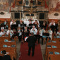 Posaunenchor beim Spiel in der Kirche